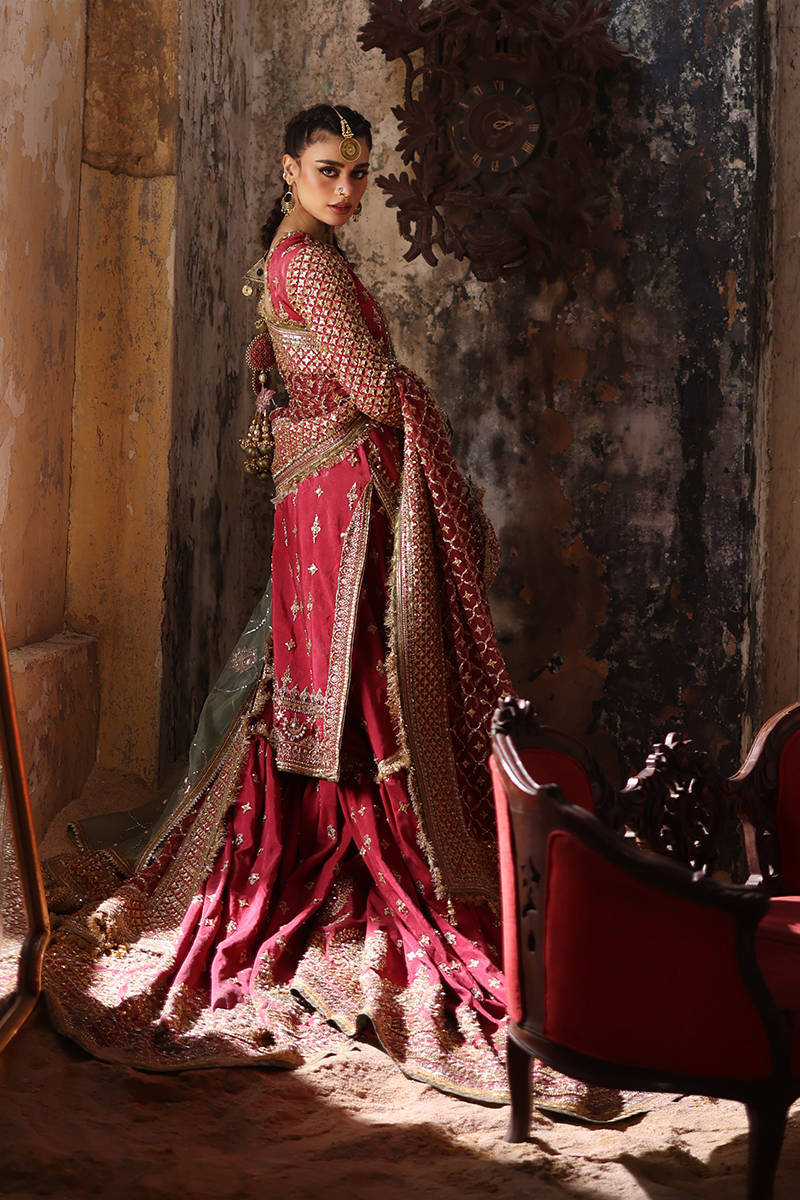 Mohsin Naveed Ranjha (MNR) - Ruhi Begum Ayla's Atelier